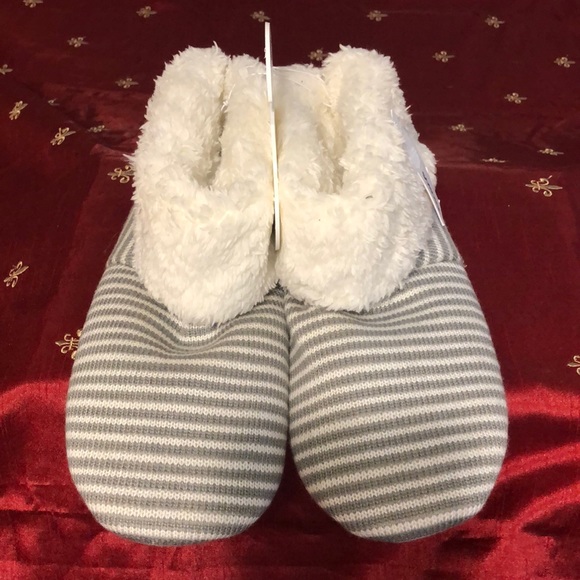 Sonoma Shoes - Sonoma Goods For Life House Slippers Size XL (11) Sonoma Shoes - Sonoma Goods For Life House Slippers Size XL (11)